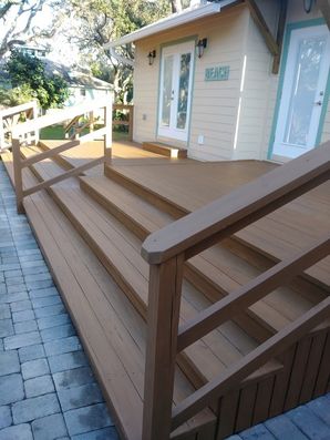 Wood deck stained in New Smyrna, FL (3)