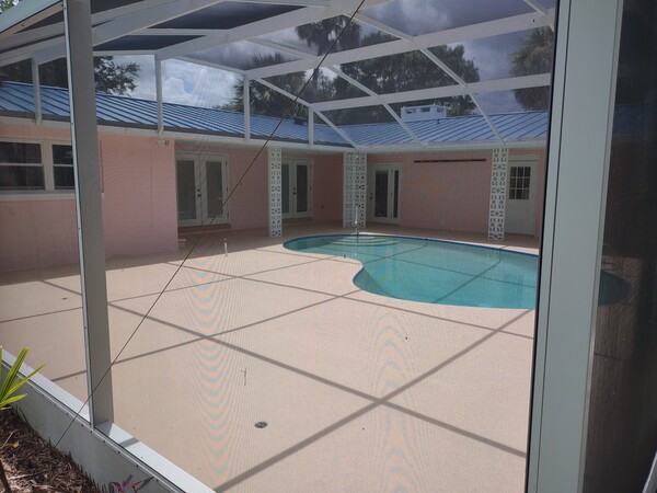Pool Deck Staining in Deltona, FL (1)