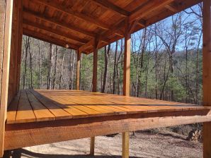 Deck Staining in Edgewater, FL Beautifully Stained White Oak (3)